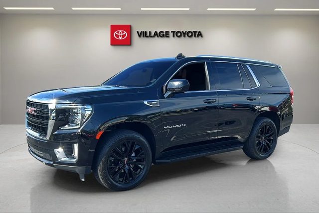 2022 GMC Yukon SLE RWD photo