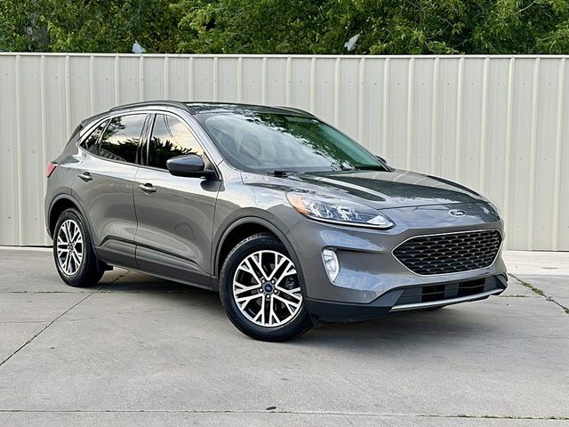 2021 Ford Escape SEL FWD photo