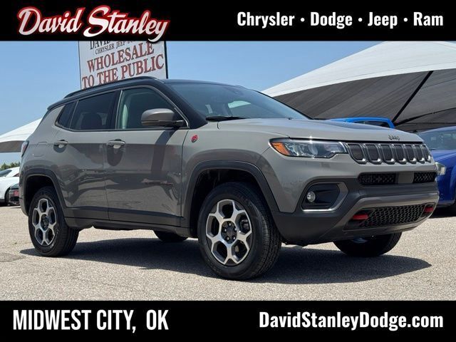 2022 Jeep Compass Trailhawk 4WD photo