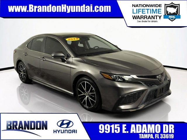 2022 Toyota Camry SE FWD photo