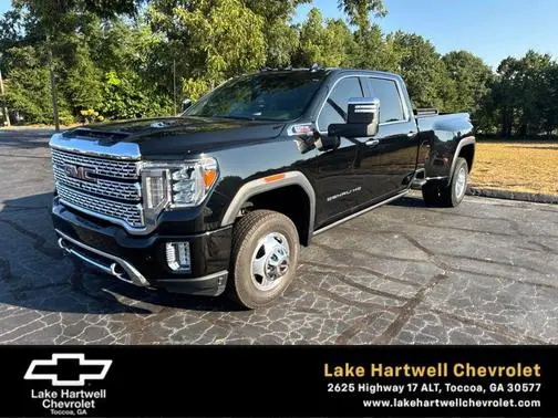 2022 GMC Sierra 3500HD Denali 4WD photo