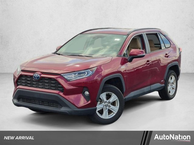 2021 Toyota RAV4 Hybrid XLE AWD photo