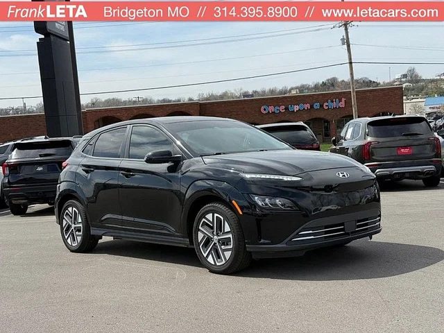 2022 Hyundai Kona Limited FWD photo