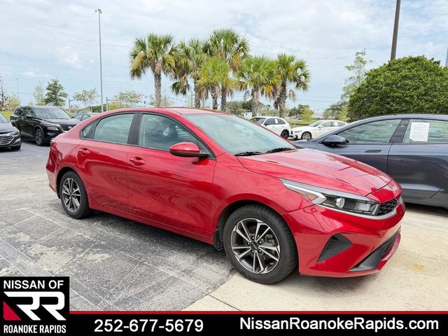 2022 Kia Forte LXS FWD photo