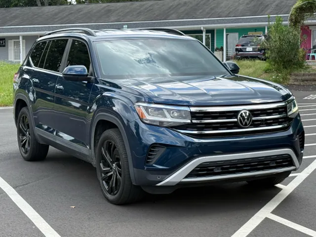 2022 Volkswagen Atlas 2.0T SE w/Technology FWD photo