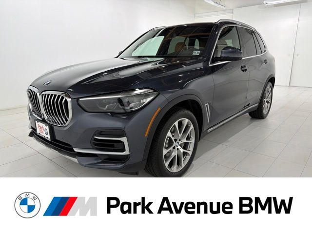 2022 BMW X5 xDrive40i AWD photo