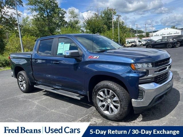 2022 Chevrolet Silverado 1500 LT 4WD photo