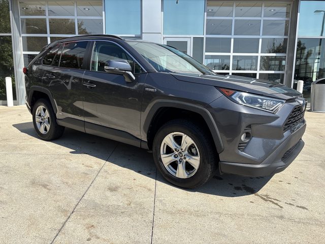 2021 Toyota RAV4 Hybrid XLE AWD photo