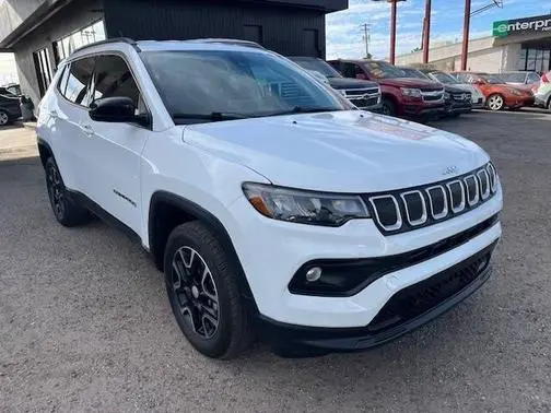 2022 Jeep Compass Latitude 4WD photo