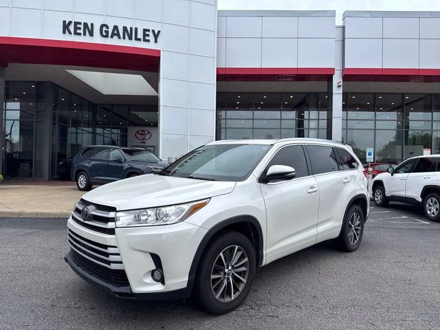 2018 Toyota Highlander XLE FWD photo
