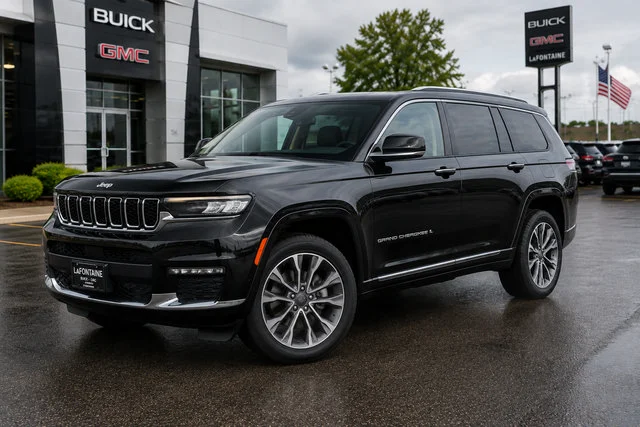 2021 Jeep Grand Cherokee L Overland 4WD photo