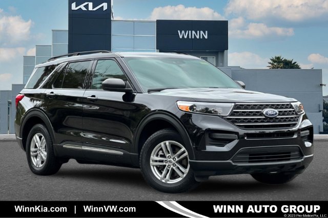 2022 Ford Explorer XLT 4WD photo
