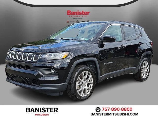 2022 Jeep Compass Latitude Lux 4WD photo