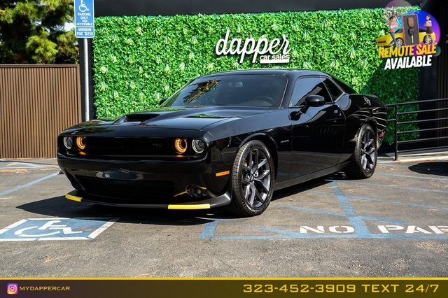 2021 Dodge Challenger R/T RWD photo