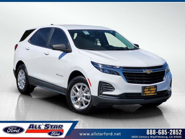 2022 Chevrolet Equinox LS AWD photo