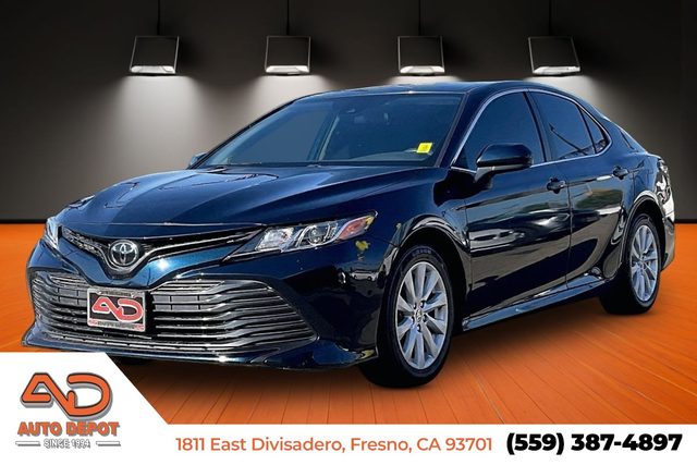 2020 Toyota Camry LE FWD photo