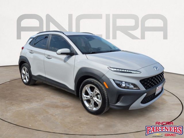 2022 Hyundai Kona SEL FWD photo
