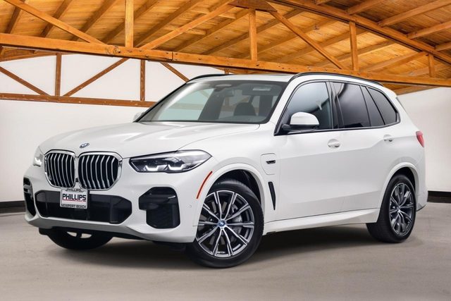 2022 BMW X5 xDrive45e AWD photo