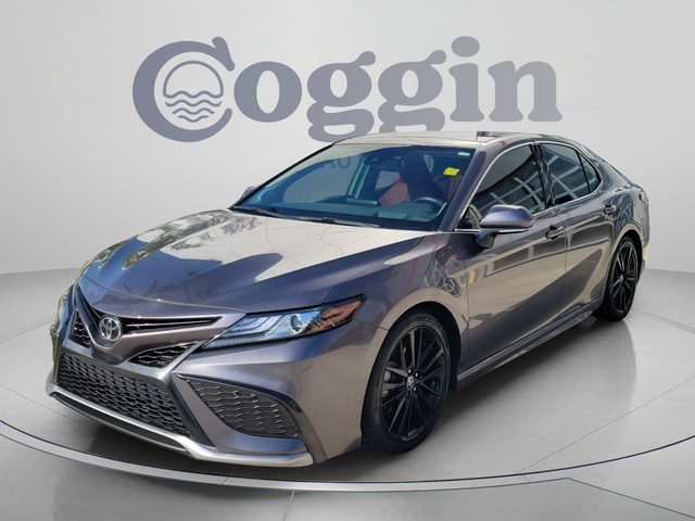 2022 Toyota Camry XSE V6 FWD photo