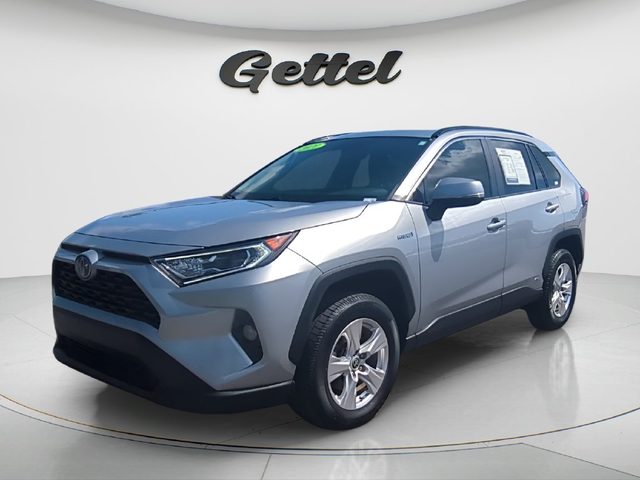 2021 Toyota RAV4 Hybrid XLE AWD photo