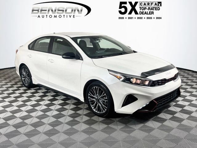 2022 Kia Forte GT-Line FWD photo