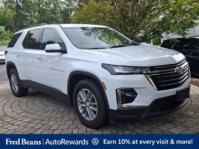 2022 Chevrolet Traverse LT Cloth AWD photo