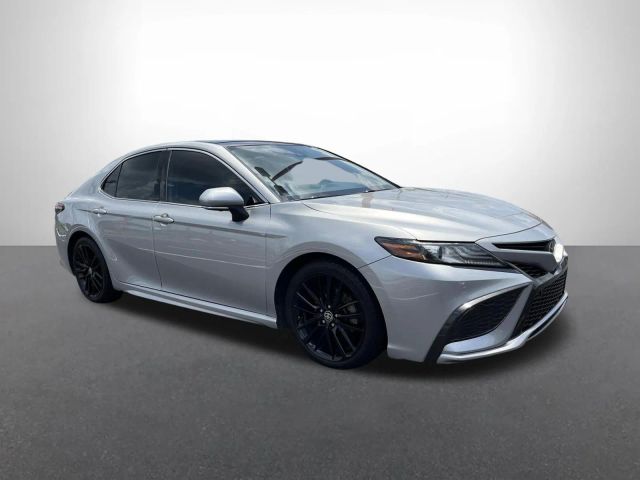 2022 Toyota Camry XSE FWD photo