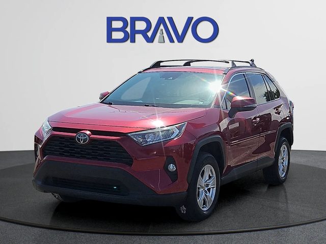 2021 Toyota RAV4 XLE AWD photo