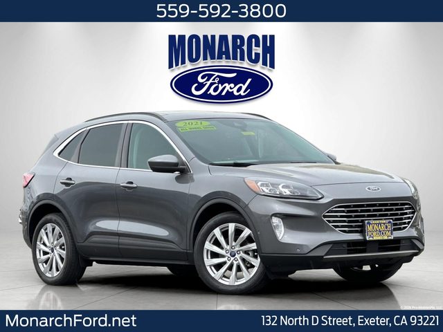 2021 Ford Escape Titanium AWD photo