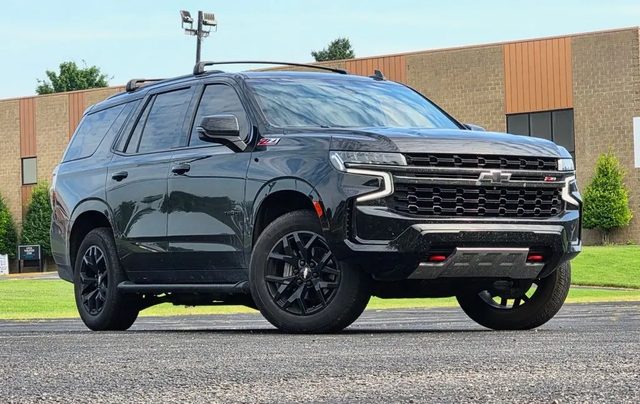 2022 Chevrolet Tahoe Z71 4WD photo