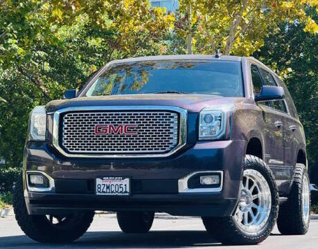 2016 GMC Yukon Denali 4WD photo