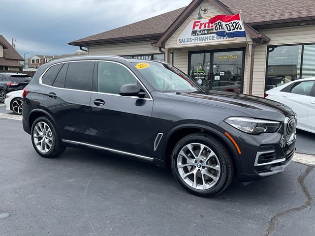 2022 BMW X5 xDrive40i AWD photo