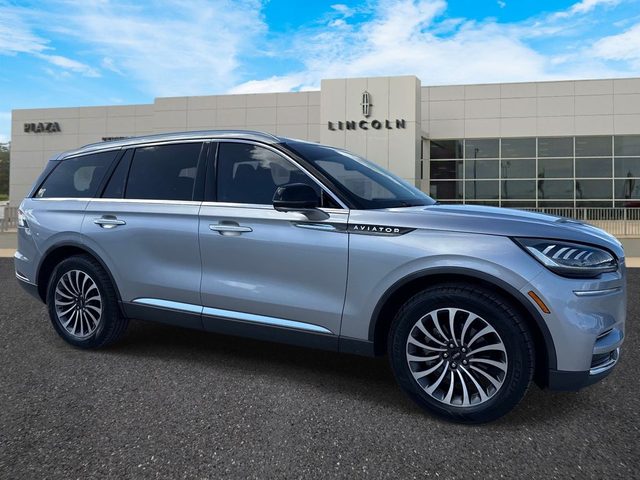 2022 Lincoln Aviator Reserve AWD photo