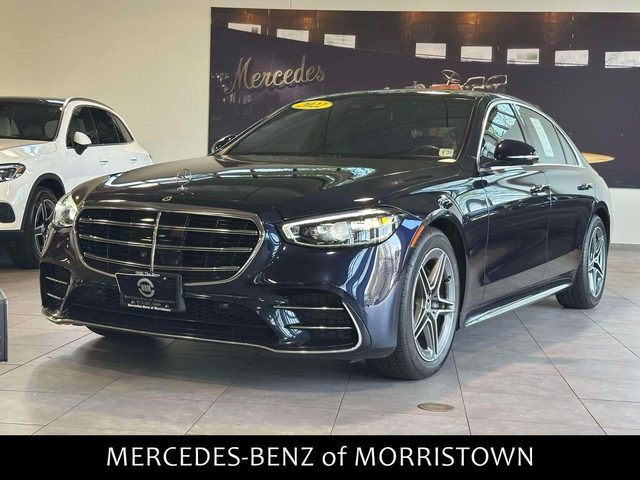 2022 Mercedes-Benz S-Class S 500 AWD photo