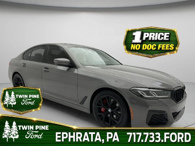 2022 BMW 5 Series 530i xDrive AWD photo