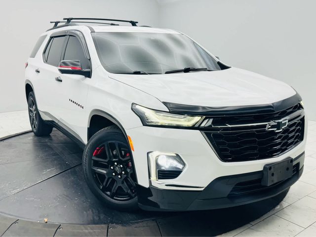 2022 Chevrolet Traverse Premier AWD photo