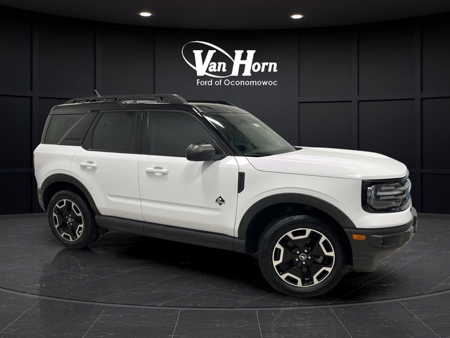 2022 Ford Bronco Sport Outer Banks 4WD photo