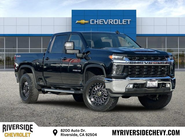 2022 Chevrolet Silverado 2500HD LT 4WD photo