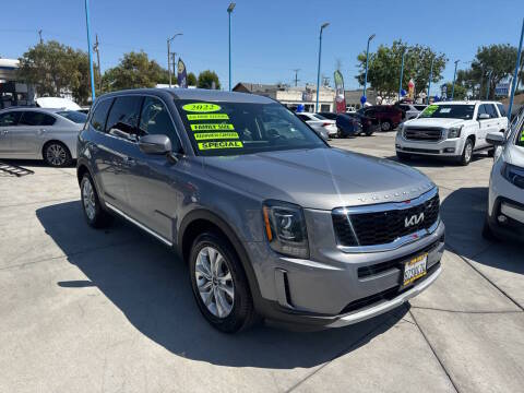 2022 Kia Telluride LX FWD photo