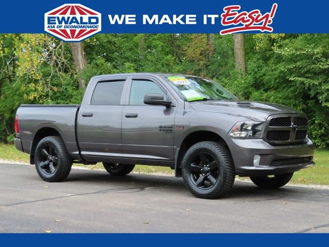 2019 Ram 1500 Express 4WD photo