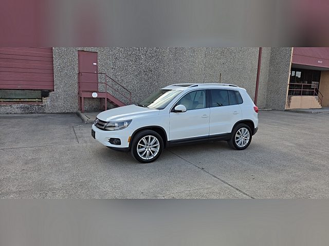 2015 Volkswagen Tiguan SE FWD photo