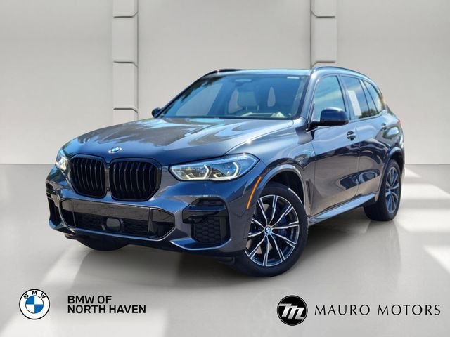 2022 BMW X5 M50i AWD photo