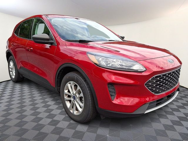 2022 Ford Escape SE AWD photo