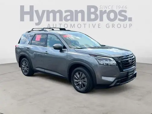 2022 Nissan Pathfinder SV 4WD photo
