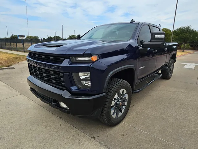 2022 Chevrolet Silverado 2500HD Custom 4WD photo