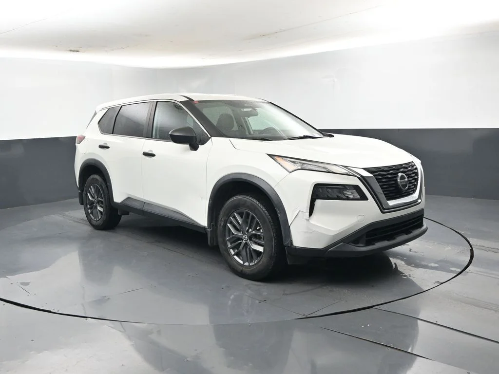 2021 Nissan Rogue S FWD photo