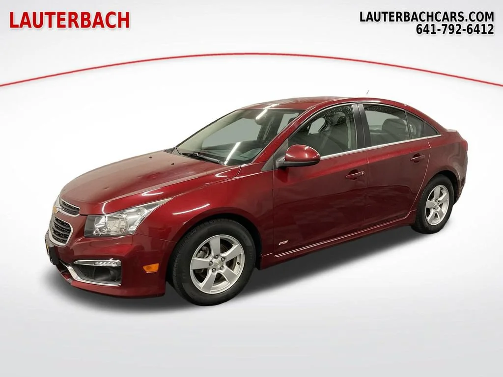 2015 Chevrolet Cruze LT FWD photo
