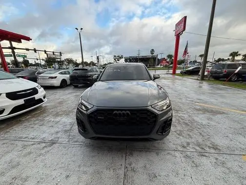 2022 Audi Q5 S line Premium Plus AWD photo