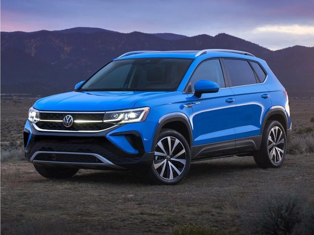 2022 Volkswagen Taos SE AWD photo