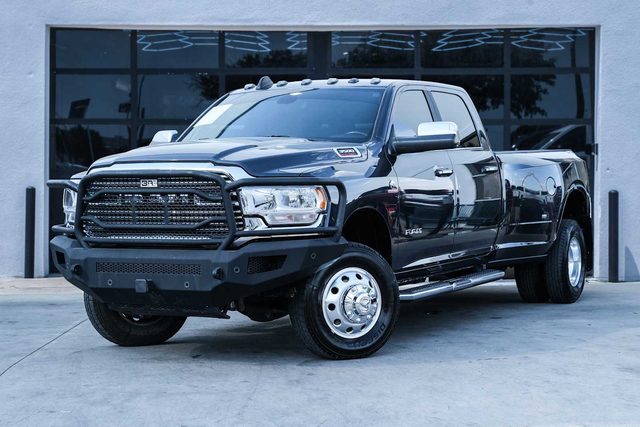 2022 Ram 3500 Lone Star 4WD photo